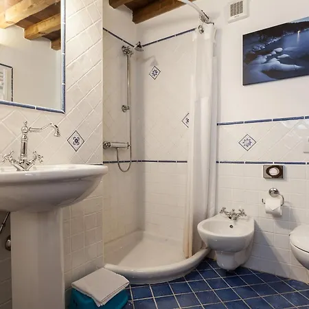 Casa de hóspedes Locanda Centolaghi 3*