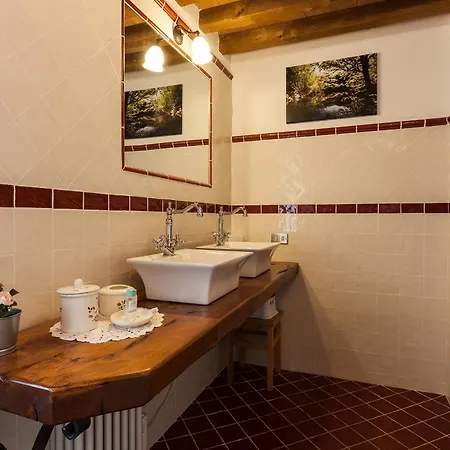 Locanda Centolaghi ゲストハウス