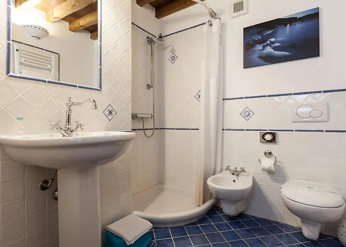 Konukevi Locanda Centolaghi 3*